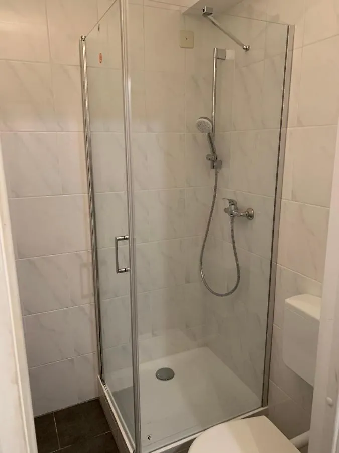 Renoviert, Modern Und Ruhig Apartment Nuremberg