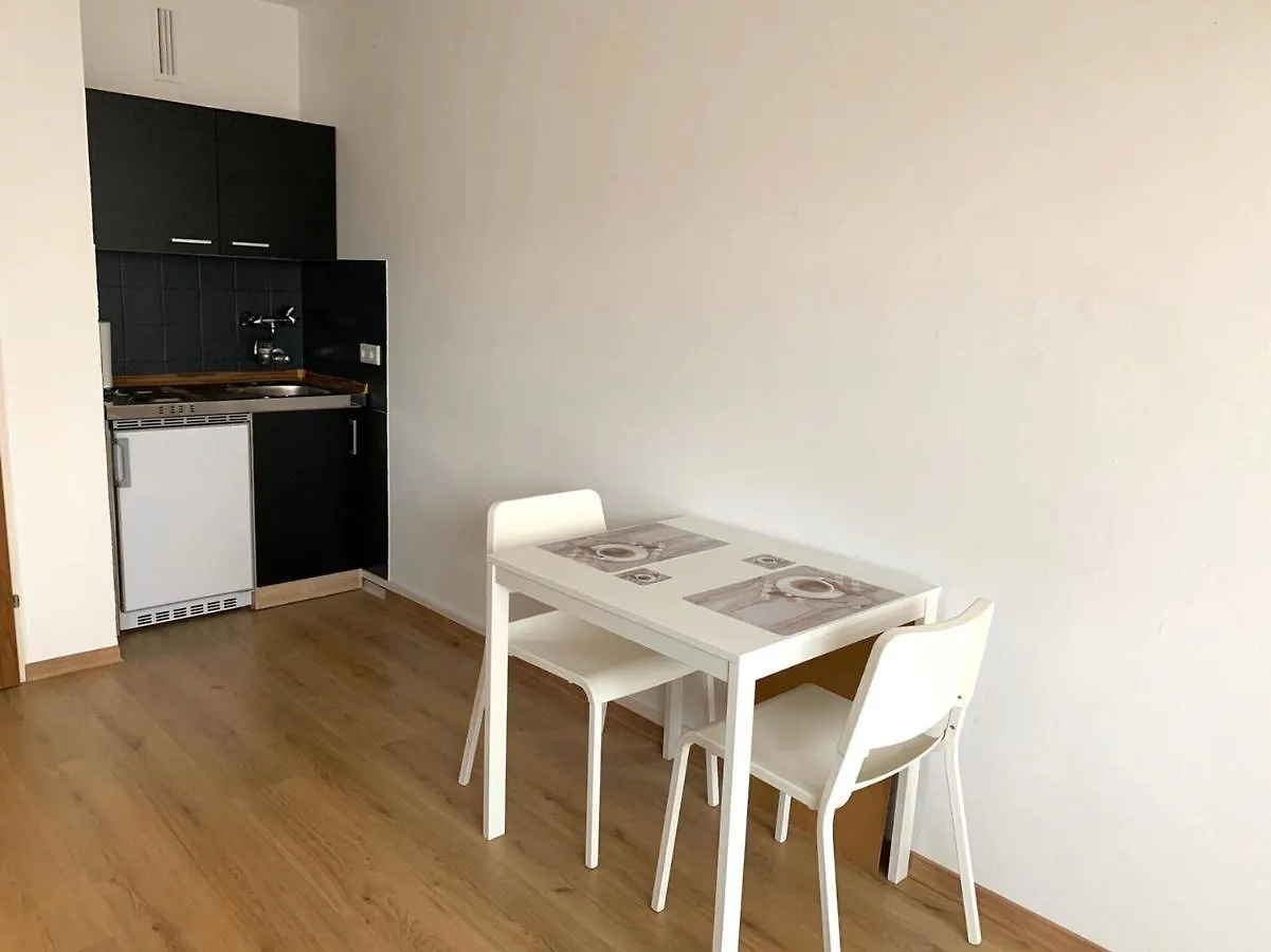 Renoviert, Modern Und Ruhig Apartment Nuremberg