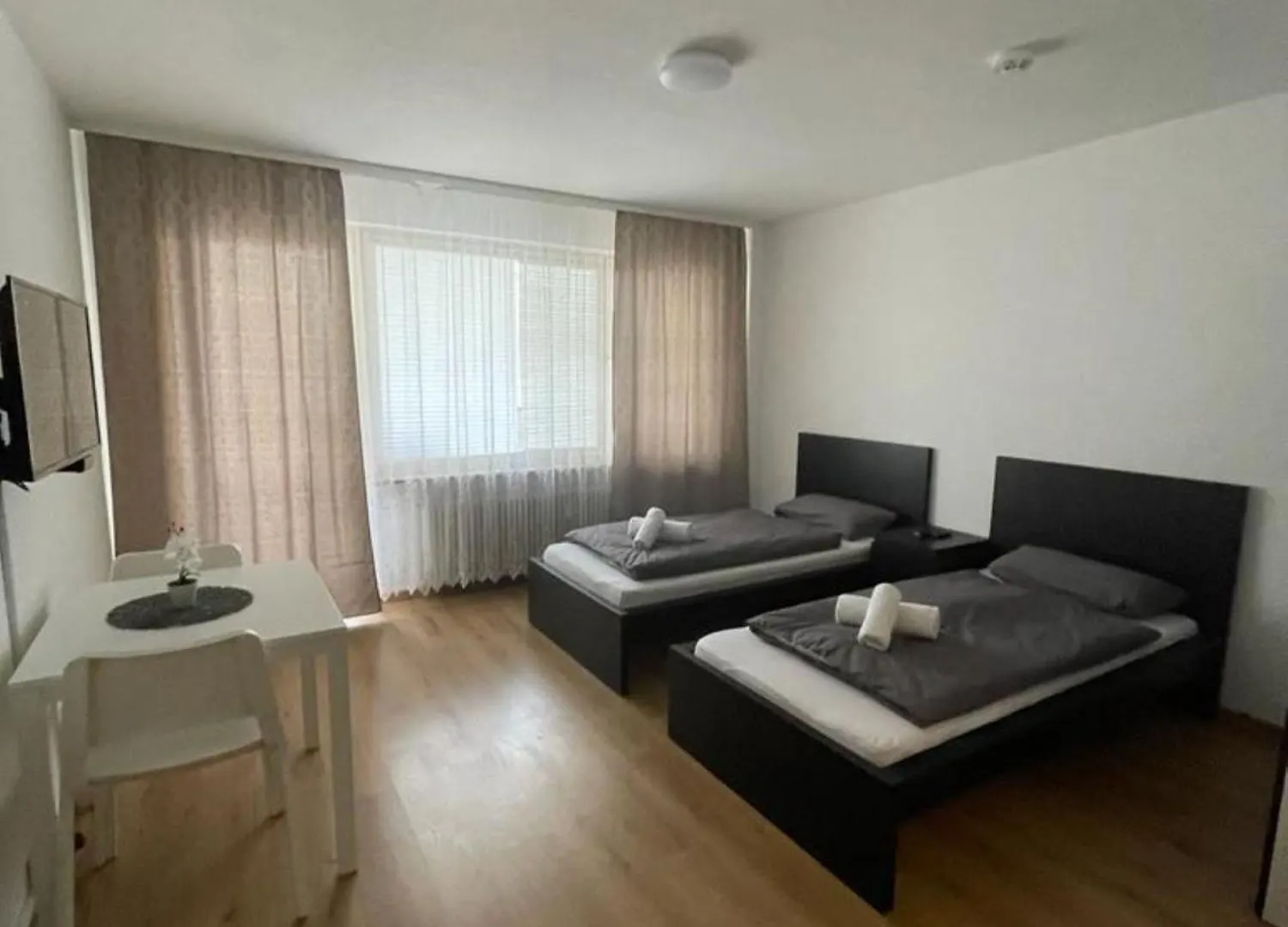 Renoviert, Modern Und Ruhig Apartment Nuremberg Germany